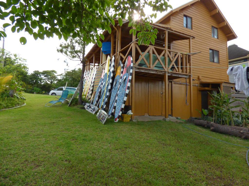 Tropical Surf House Okinawa Ξενοδοχείο Onna Εξωτερικό φωτογραφία