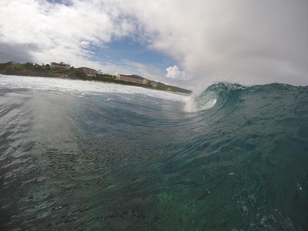 Tropical Surf House Okinawa Ξενοδοχείο Onna Εξωτερικό φωτογραφία