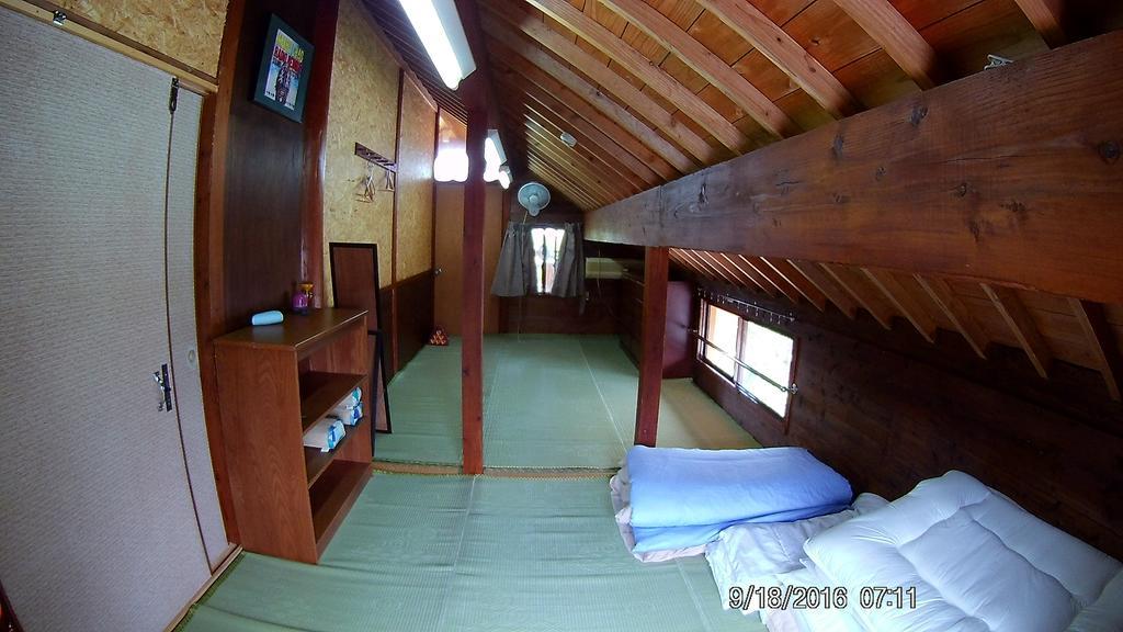 Tropical Surf House Okinawa Ξενοδοχείο Onna Εξωτερικό φωτογραφία