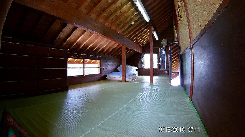 Tropical Surf House Okinawa Ξενοδοχείο Onna Εξωτερικό φωτογραφία
