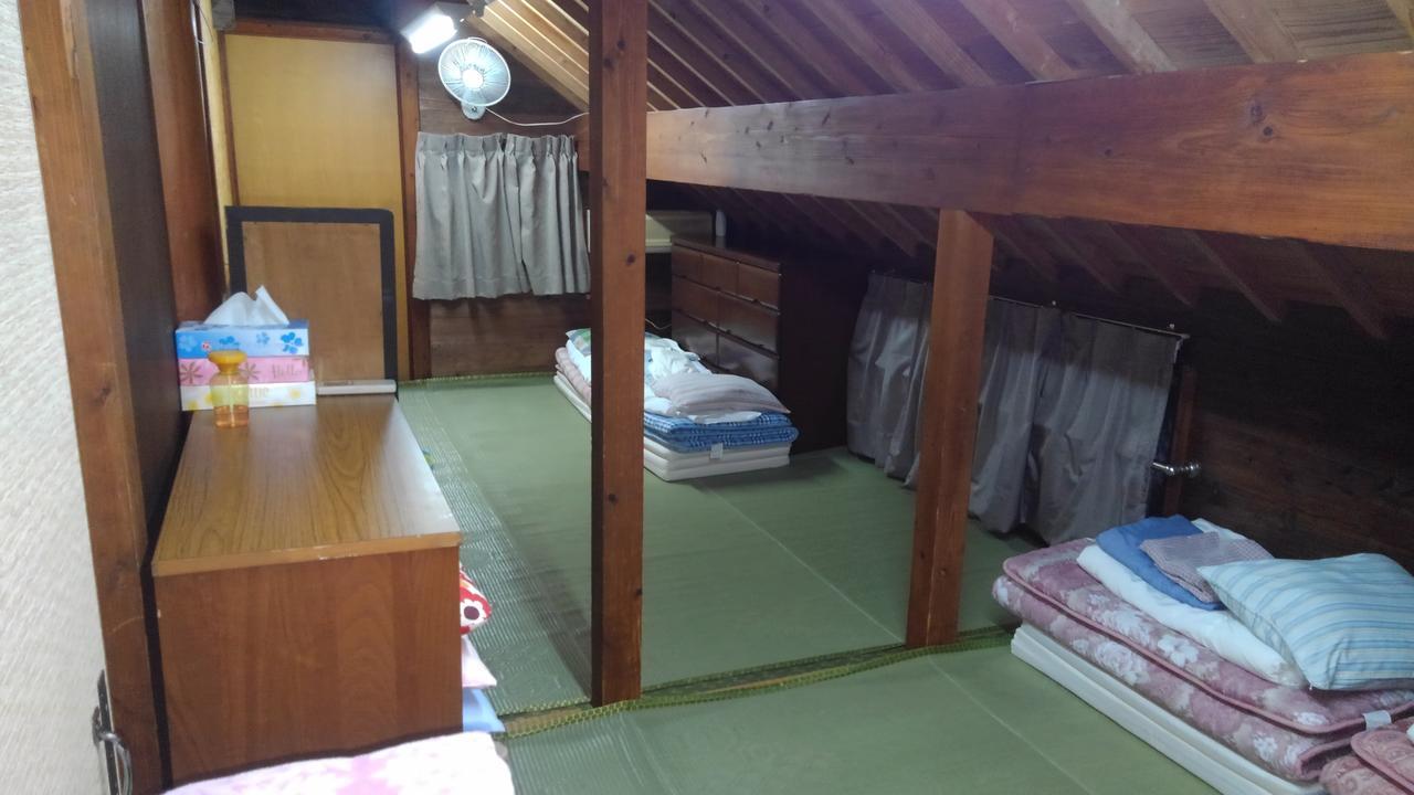 Tropical Surf House Okinawa Ξενοδοχείο Onna Εξωτερικό φωτογραφία