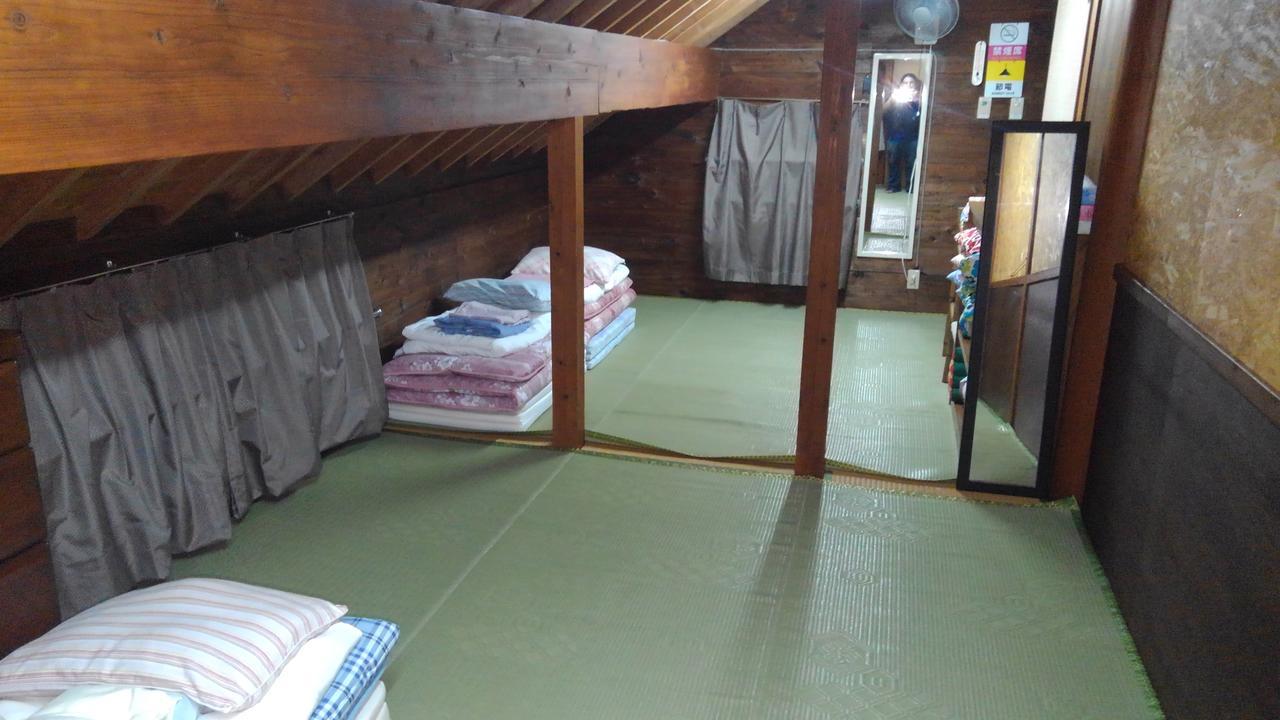 Tropical Surf House Okinawa Ξενοδοχείο Onna Εξωτερικό φωτογραφία